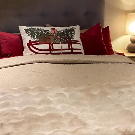 Vakker Og Romslig Pa Kvaloysletta * Tromsø