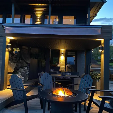 Vakker Og Romslig Pa Kvaloysletta * Tromsø