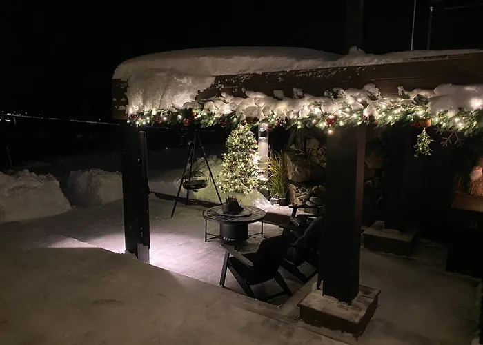 Daire Vakker Og Romslig Pa Kvaloysletta Tromsø