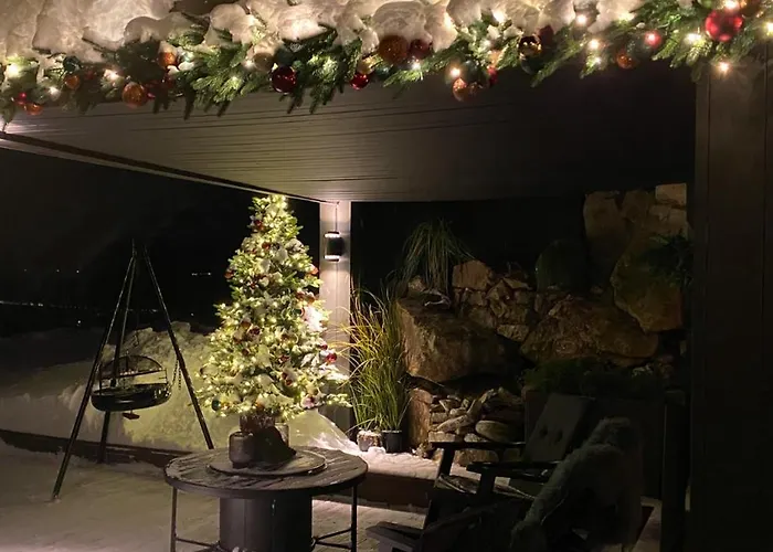 Vakker Og Romslig Pa Kvaloysletta Appartement *